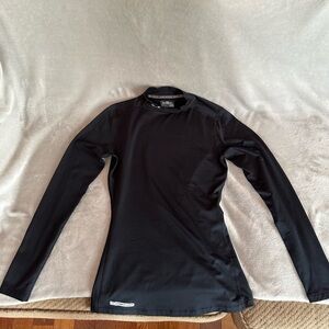 Under Armour Women’s Cold Gear Mock Turtleneck